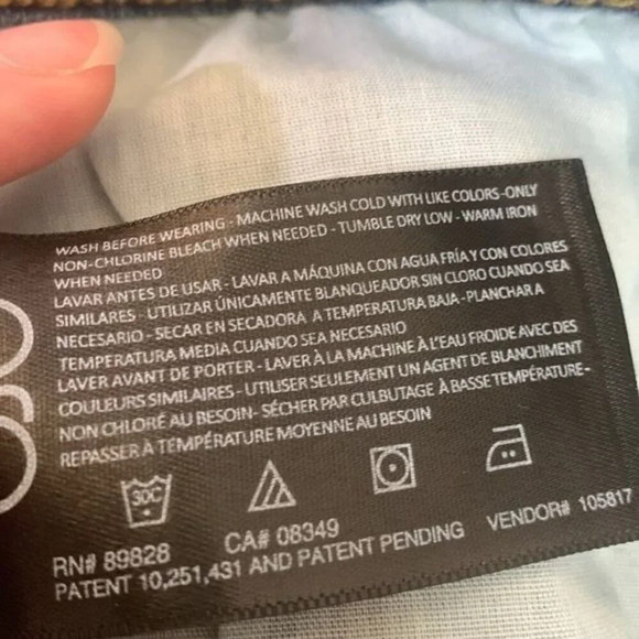 Gloria Vanderbilt All Around Slimming Amanda Jean Shorts Plus Size 18 - Picture 8 of 9